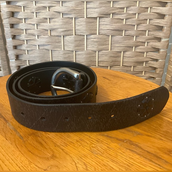 Fossil Accessories - NWOT Fossil Leather Belt